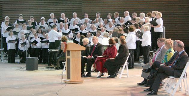 Celebration Singers--Lincoln Amphitheater 5/11/08 (3)